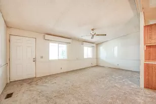1551 6th Ave Dr, Kingsburg, CA 93631 - Photo 3