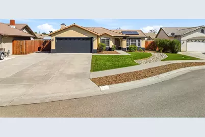 702 Montecito Court, Lemoore, CA 93245 - Photo 5