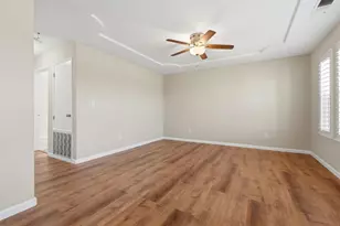 702 Montecito Ct, Lemoore, CA 93245 - Photo 7
