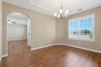 702 Montecito Court, Lemoore, CA 93245 - Photo 15