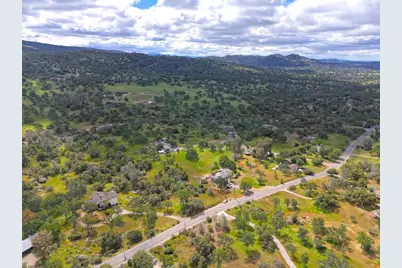 2098 North Dome Drive, Coarsegold, CA 93614 - Photo 19
