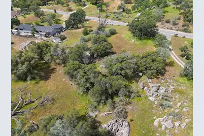 2098 North Dome Drive, Coarsegold, CA 93614 - Photo 15