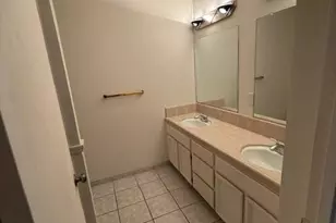 381 E Nees Ave, Fresno, CA 93720 - Photo 9