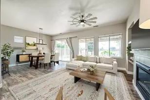 2381 E Christopher Dr, Fresno, CA 93720 - Photo 19