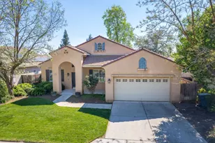 2381 E Christopher Dr, Fresno, CA 93720 - Photo 43