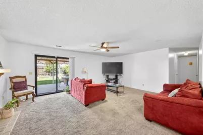 8219 N San Pablo Avenue, Fresno, CA 93711 - Photo 15
