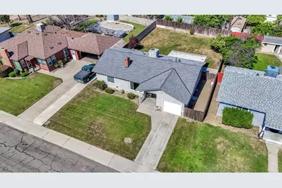4033 E Brentwood Avenue, Fresno, CA 93703 - Photo 27
