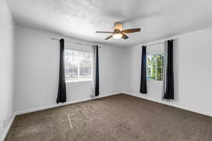4033 E Brentwood Ave, Fresno, CA 93703 - Photo 17