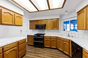 22 N Bliss, Clovis, CA 93611 - Photo 7