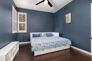 10340 N Sinclair Cir, Fresno, CA 93730 - Photo 15