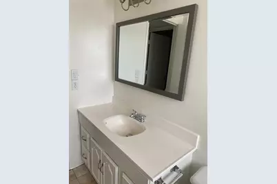 5085 N Wishon Avenue #37, Fresno, CA 93704 - Photo 11