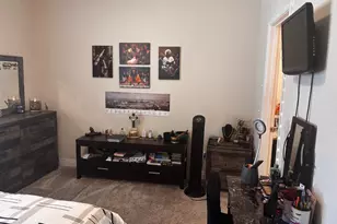1614 N Barcus Ave, Fresno, CA 93722 - Photo 33