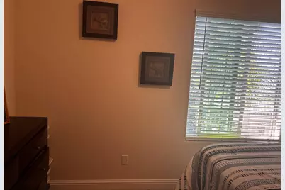 1614 N Barcus Avenue, Fresno, CA 93722 - Photo 25