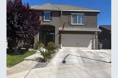 1614 N Barcus Avenue, Fresno, CA 93722 - Photo 1