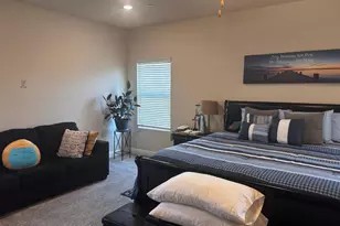 1614 N Barcus Ave, Fresno, CA 93722 - Photo 29