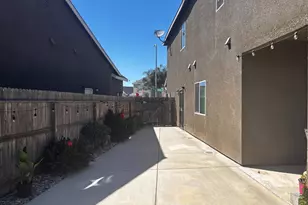 1614 N Barcus Ave, Fresno, CA 93722 - Photo 37