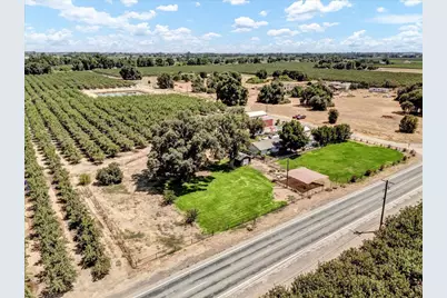 21544 Grangeville Boulevard, Lemoore, CA 93245 - Photo 9