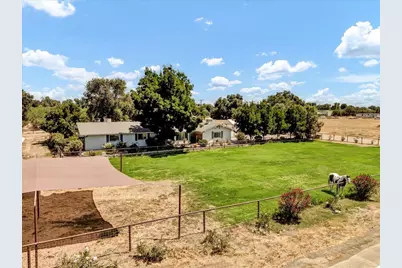 21544 Grangeville Boulevard, Lemoore, CA 93245 - Photo 7