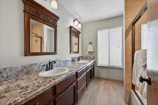 11640 E Sierra Ave, Clovis, CA 93619 - Photo 25