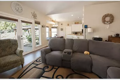 41121 Long  Hollow Drive, Coarsegold, CA 93614 - Photo 15