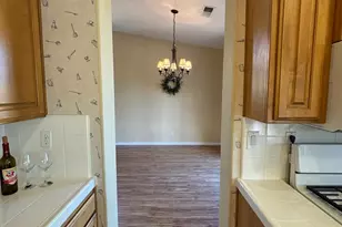 5586 E Atchison St, Fresno, CA 93727 - Photo 29