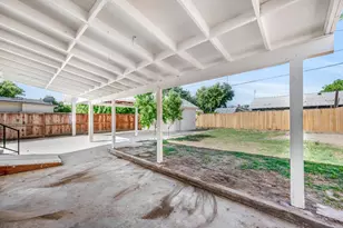 939 N Safford Ave, Fresno, CA 93728 - Photo 19