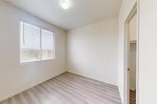 2555 S Lind Ave, Fresno, CA 93725 - Photo 17