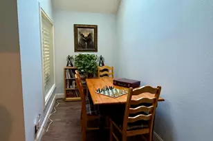 2555 W Bluff Ave, Fresno, CA 93711 - Photo 29