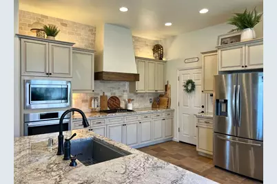 8730 Laguna Street, Chowchilla, CA 93610 - Photo 7