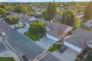 8613 N Whitney Ave, Fresno, CA 93720 - Photo 3