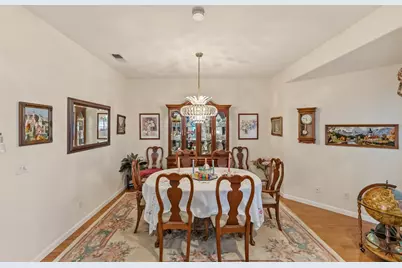 8613 N Whitney Avenue, Fresno, CA 93720 - Photo 7