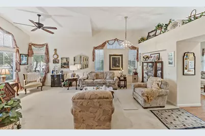 8613 N Whitney Avenue, Fresno, CA 93720 - Photo 11