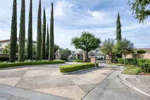 1813 N Paddington Ln, Clovis, CA 93619 - Photo 43