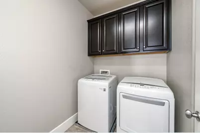 1813 N Paddington Lane, Clovis, CA 93619 - Photo 29