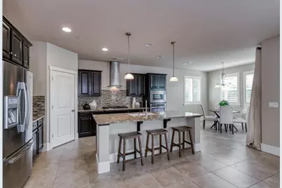 1813 N Paddington Lane, Clovis, CA 93619 - Photo 13