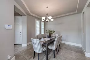 1813 N Paddington Ln, Clovis, CA 93619 - Photo 9