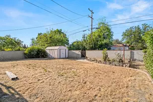 732 W Cortland Ave, Fresno, CA 93705 - Photo 23