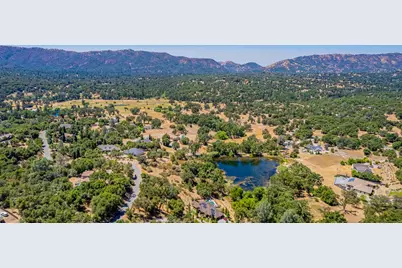 16 Lulniu Lane, Ahwahnee, CA 93601 - Photo 5