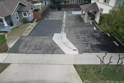 400 W Yosemite Avenue, Madera, CA 93637 - Photo 17