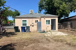 3244 E Pine Ave, Fresno, CA 93703 - Photo 13