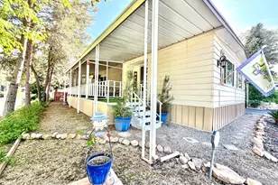 39678 Road 425B, Oakhurst, CA 93644 - Photo 19