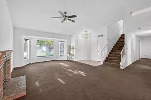 3392 N Forestiere Ave, Fresno, CA 93722 - Photo 7