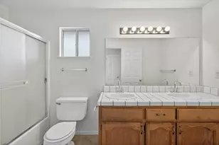 3392 N Forestiere Ave, Fresno, CA 93722 - Photo 29