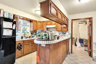 535 N Wilson Avenue, Fresno, CA 93728 - Photo 11