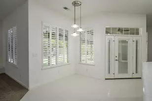 512 W Fallbrook Ave, Clovis, CA 93611 - Photo 17