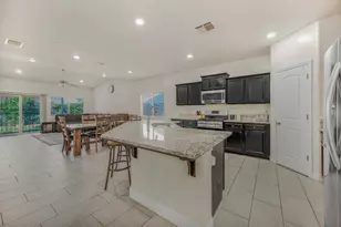 5432 W Lamona Ave, Fresno, CA 93722 - Photo 7