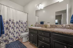 5432 W Lamona Ave, Fresno, CA 93722 - Photo 17