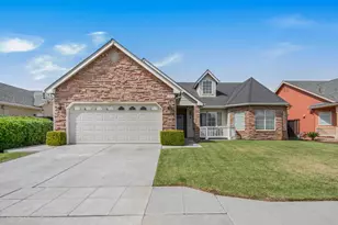 6602 E Lowe Ave, Fresno, CA 93727 - Photo 1