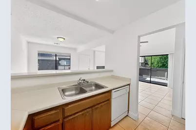 1190 S Winery Avenue #289, Fresno, CA 93727 - Photo 13