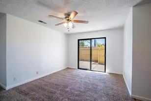 4885 N Backer Ave, Fresno, CA 93726 - Photo 17